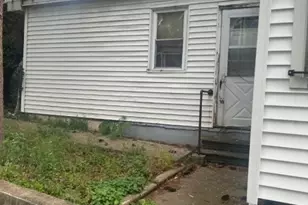 35 Durand Pl, Irvington, NJ 07111 - Photo 3