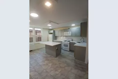 704-712 N Broad St #3D, Elizabeth, NJ 07208 - Photo 29