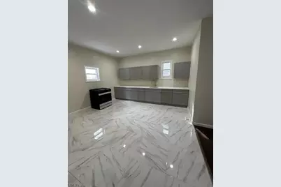 377 Littleton Ave, Newark, NJ 07103 - Photo 3