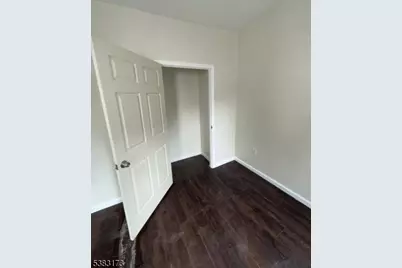 377 Littleton Ave, Newark, NJ 07103 - Photo 17