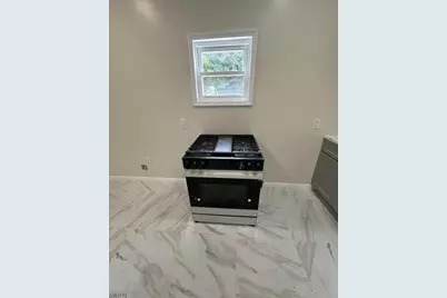 377 Littleton Ave, Newark, NJ 07103 - Photo 31