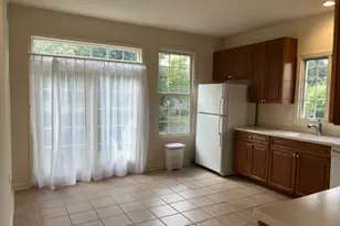 99 Saratoga Ct, Franklin Township, NJ 08873 - Photo 7