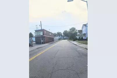 94 Dodd St, East Orange, NJ 07017 - Photo 5