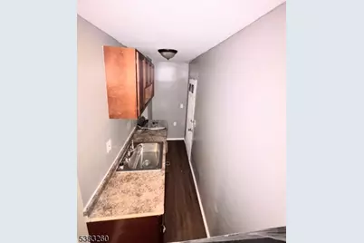 94 Dodd St, East Orange, NJ 07017 - Photo 23