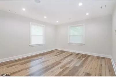 31 Oak Grove Rd #2, Caldwell, NJ 07006 - Photo 13