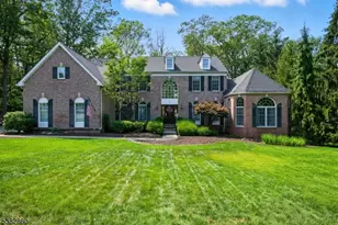 6 Knoll Top Ct, Denville, NJ 07834 - Photo 1