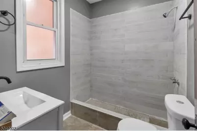 74 Howard St #2, Irvington Twp., NJ 07111 - Photo 5