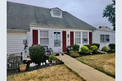 158B Pelham Ln #B, Monroe Township, NJ 08831 - Photo 1