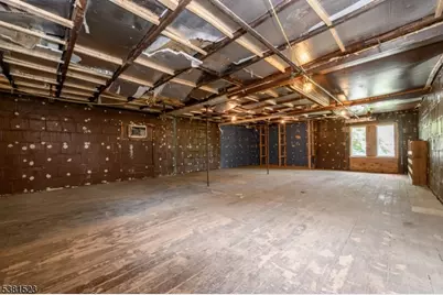 172 Lyon St, Paterson, NJ 07524 - Photo 17