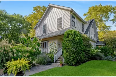 1 Laurel Pl, Glen Ridge, NJ 07028 - Photo 1