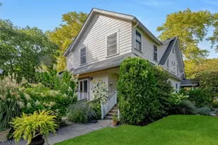 1 Laurel Pl, Glen Ridge, NJ 07028 - Photo 1