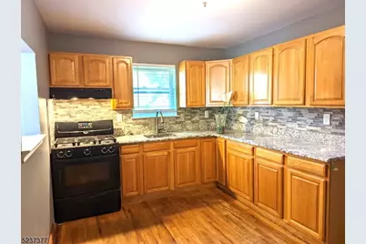 63 Kent St #2, Newark, NJ 07108 - Photo 5