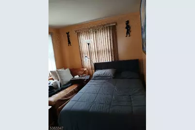 405 E 40th St, Paterson, NJ 07504 - Photo 5