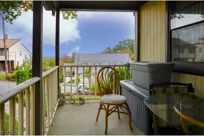 4 Mary St, Hawthorne, NJ 07506 - Photo 11