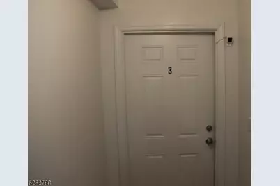 1042-1044 Bergen St, Newark, NJ 07112 - Photo 9