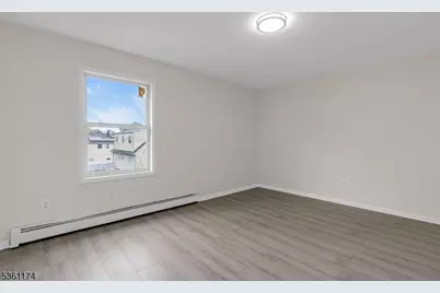 477 Lewis St, Franklin Township, NJ 08873 - Photo 19