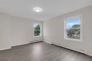 477 Lewis St, Franklin Township, NJ 08873 - Photo 17