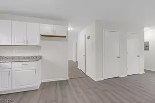 477 Lewis St, Franklin Township, NJ 08873 - Photo 3