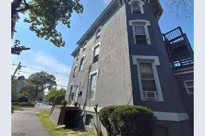 222 E 9th St, Plainfield, NJ 07060 - Photo 9