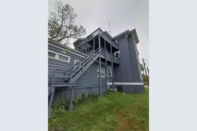 222 E 9th St, Plainfield, NJ 07060 - Photo 21