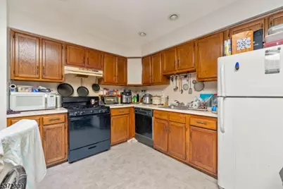 283 Belmont Ave, Haledon, NJ 07508 - Photo 27