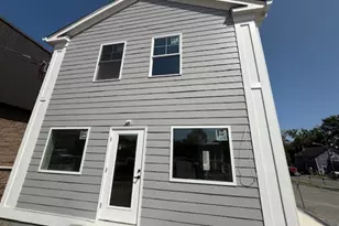 237 Main St, Hackettstown, NJ 07840 - Photo 1