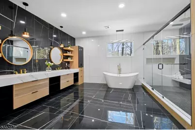 19 Highlander Dr, Scotch Plains Township, NJ 07076 - Photo 29