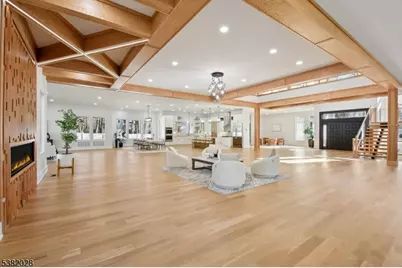 19 Highlander Dr, Scotch Plains Township, NJ 07076 - Photo 5