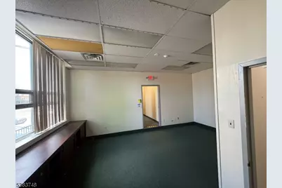 70 West Grand, Elizabeth, NJ 07202 - Photo 23