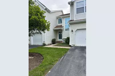 30 Willow Ci, Hamburg, NJ 07419 - Photo 1