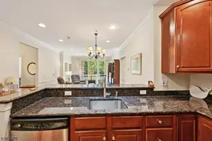 252 Victoria Dr, Bridgewater, NJ 08807 - Photo 7