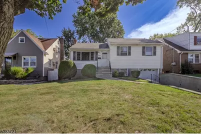 2217 Vauxhall Rd, Union Township, NJ 07083 - Photo 1