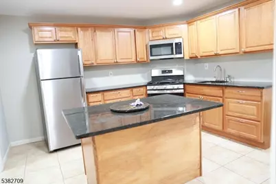 237 Haledon Ave, Haledon, NJ 07508 - Photo 33