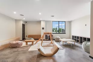 431 Dr Mlk Jr Blvd, East Orange, NJ 07018 - Photo 25