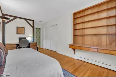 41 Cherryville Hollow Rd, Raritan Township, NJ 08822 - Photo 35