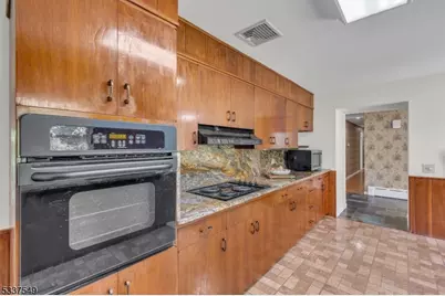 41 Cherryville Hollow Rd, Raritan Township, NJ 08822 - Photo 23