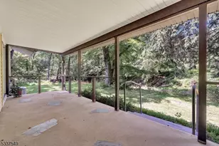 41 Cherryville Hollow Rd, Raritan Township, NJ 08822 - Photo 19