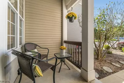 1107 Highland Ct, Lopatcong Township, NJ 08886 - Photo 1