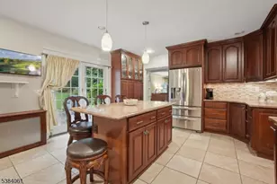 12 Edgewood Rd, Edison Twp., NJ 08820 - Photo 15