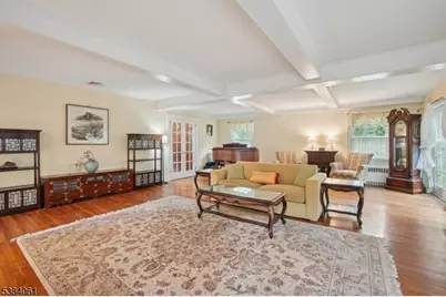 12 Edgewood Rd, Edison Twp., NJ 08820 - Photo 7