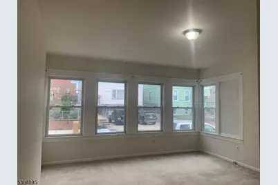 10 Exchange Pl, Clifton, NJ 07011 - Photo 15