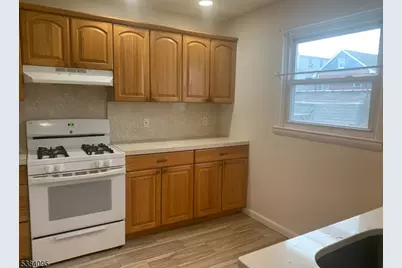 10 Exchange Pl, Clifton, NJ 07011 - Photo 5