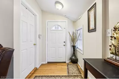 26-28 Scheerer Ave, Newark, NJ 07112 - Photo 3