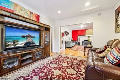 26-28 Scheerer Ave, Newark, NJ 07112 - Photo 5