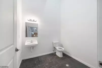 549 S Orange Ave, Newark, NJ 07103 - Photo 11