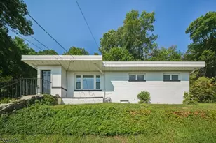 40 N 19th St, Hawthorne, NJ 07506 - Photo 1