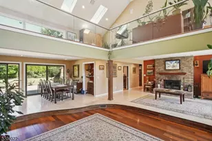 36 Independence Ct, Clifton, NJ 07013 - Photo 3