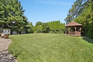 36 Independence Ct, Clifton, NJ 07013 - Photo 37