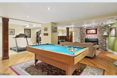 36 Independence Ct, Clifton, NJ 07013 - Photo 33