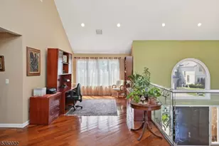 36 Independence Ct, Clifton, NJ 07013 - Photo 21